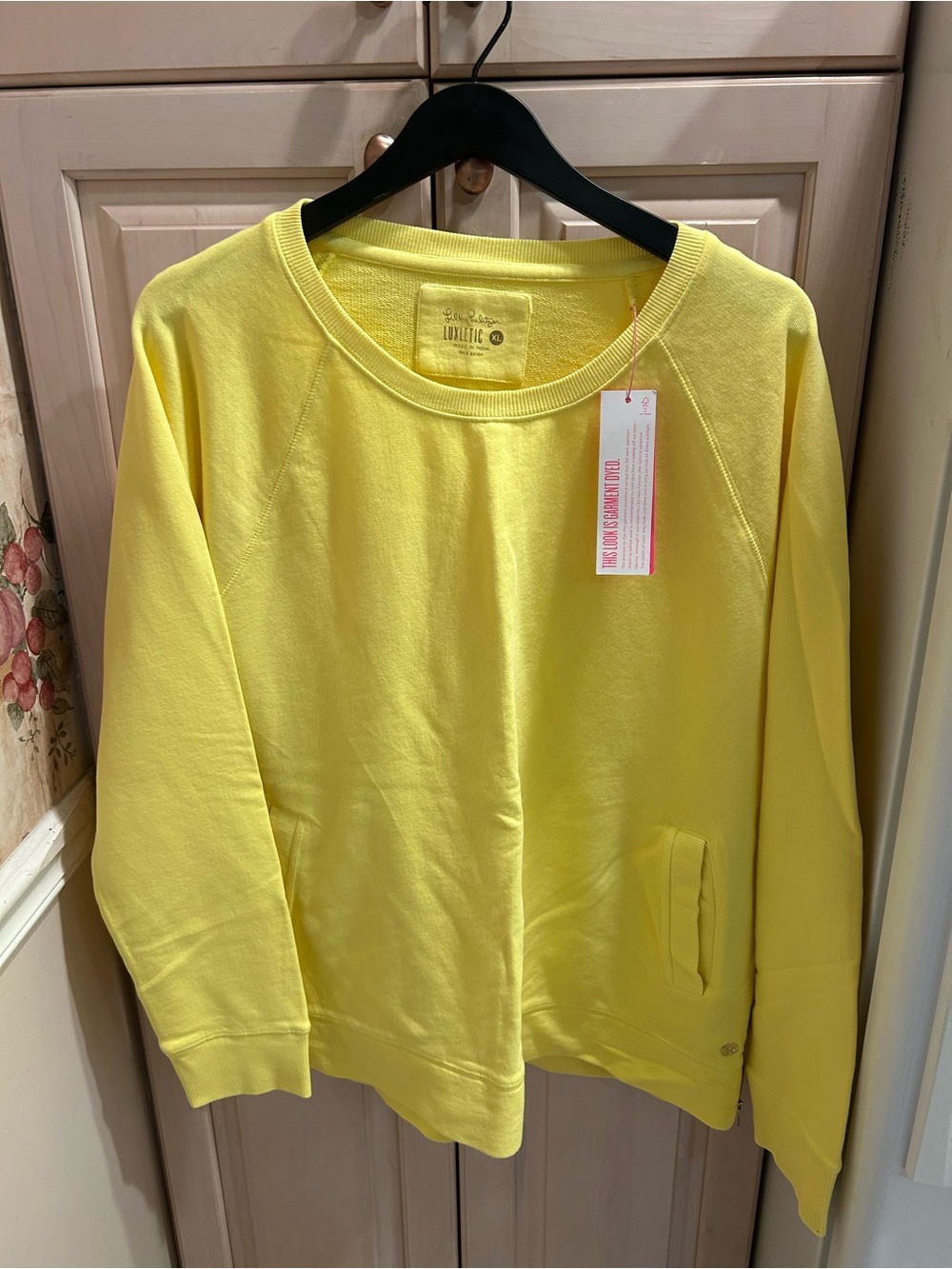 Lilly Pulitzer Luxletic Beach Comber  Yellow  Top Sweatshirt Cotton Size XL NWT